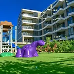 Hermoso Y Con Acceso Directo A La Playa!