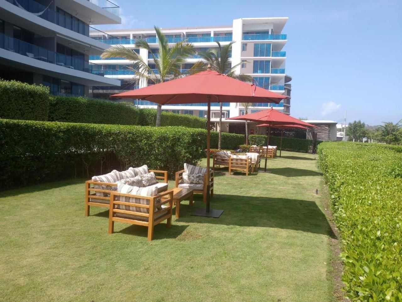 Apartamento Hermoso Y Con Acceso Directo A La Playa!