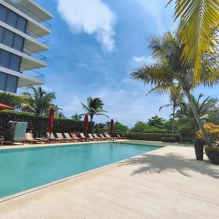 Hermoso Y Con Acceso Directo A La Playa! *