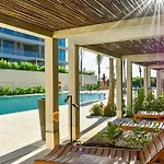 Hermoso y con acceso directo a la playa!